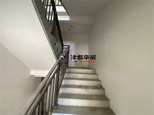 銀川裝修公司|銀川辰里火鍋店裝修設計勘察現(xiàn)場